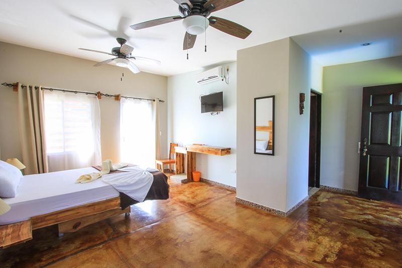 Funny Wave Guest House Cabuya  Buitenkant foto
